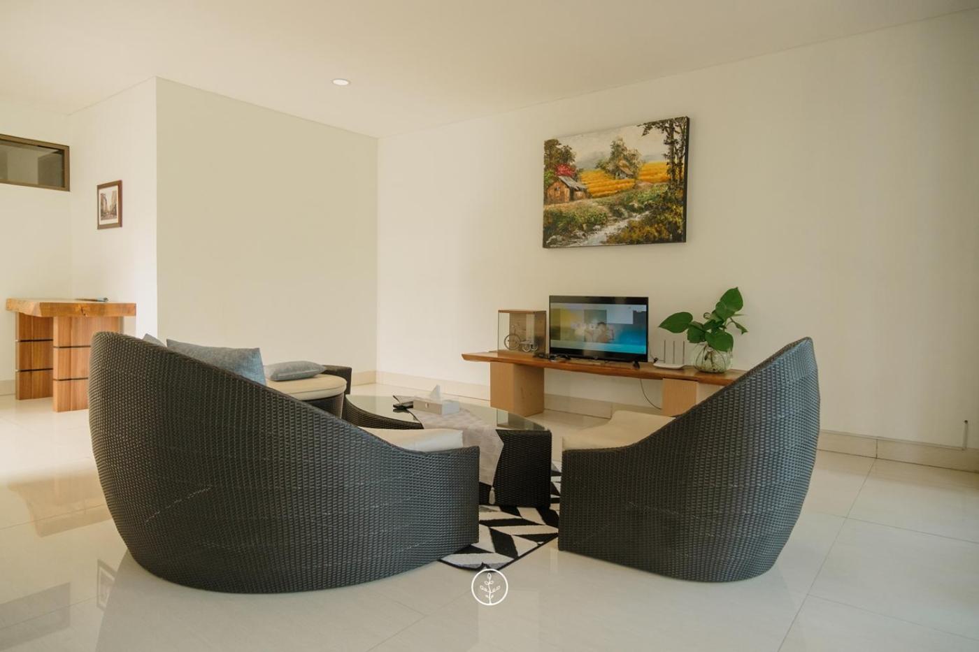 Narwastu Hill View 6 Bedrooms With A Private Swimming Pool