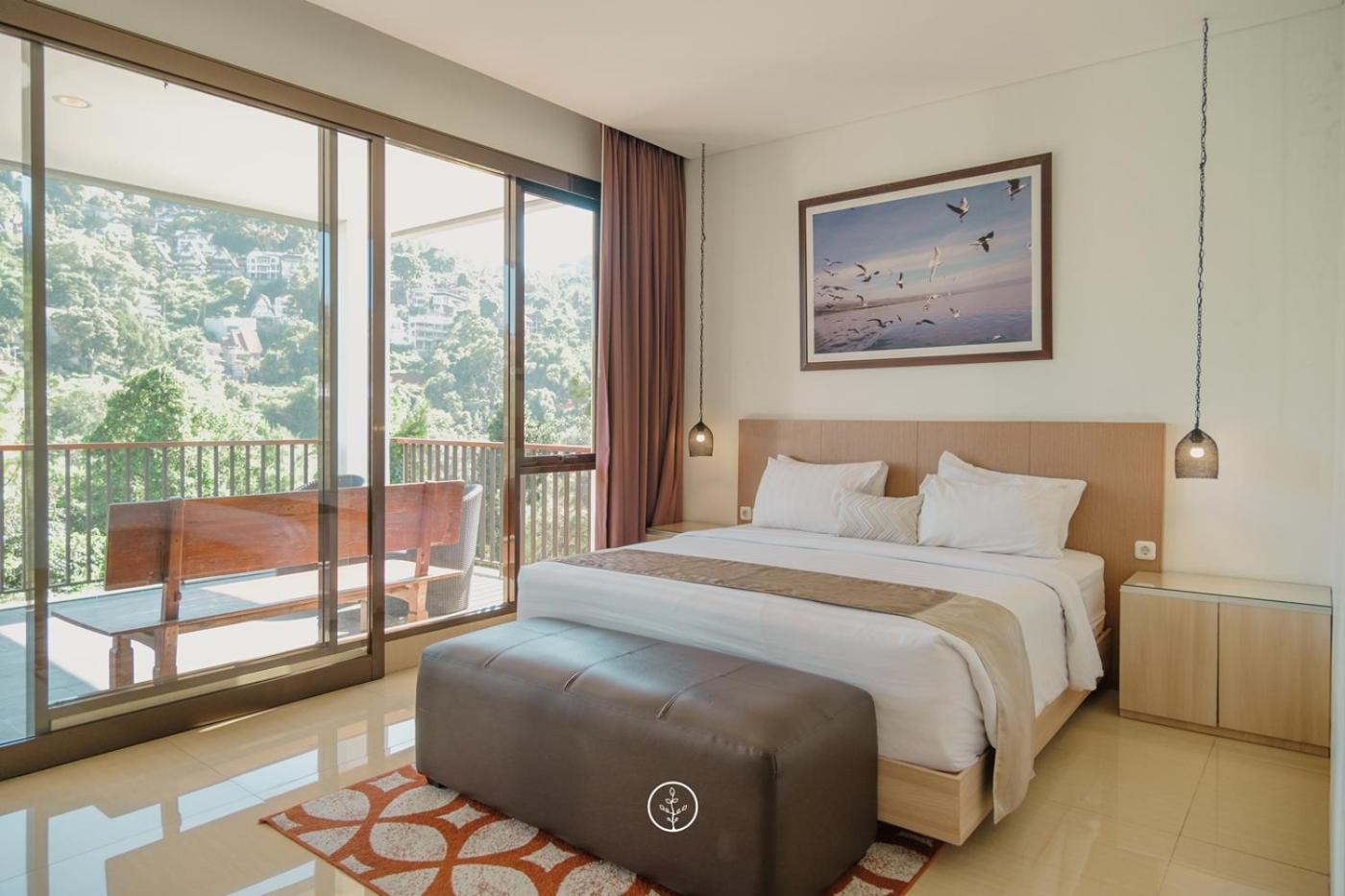 Villa Narwastu Hill View 6 Bedrooms With A Private Swimming Pool