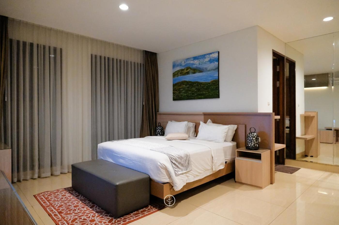 Narwastu Hill View 6 Bedrooms With A Private Swimming Pool Villa Bandung