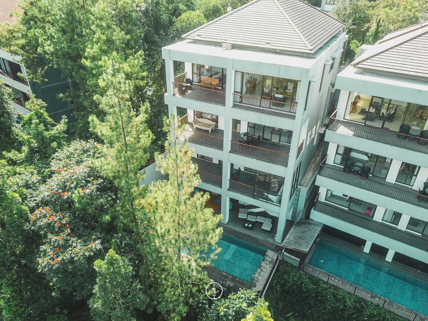 Narwastu Hill View 6 Bedrooms With A Private Swimming Pool * Bandung